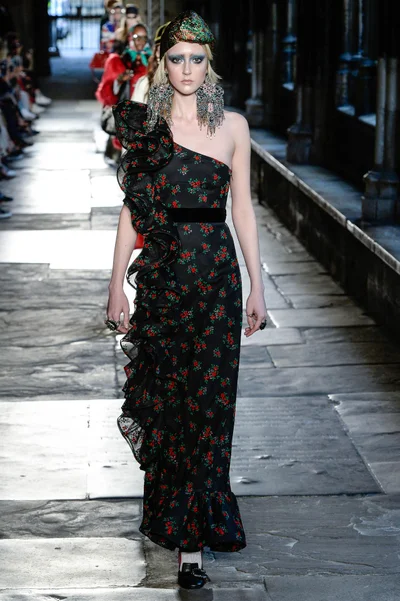 Look 33